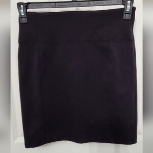lululemon black high rise skirt size 6